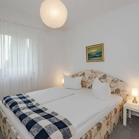 Waldstrasse 35 Gestrandet Διαμέρισμα *